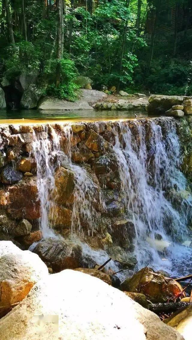 逃离拇指山地